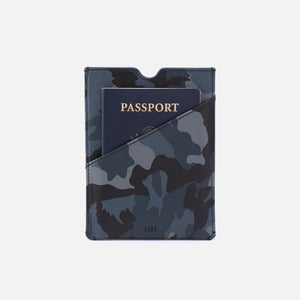 Men's Passport Holder in Silk Napa Leather - Blue Camo