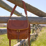 Fernwell Medium Crossbody in Pebbled Leather - Warm Honey