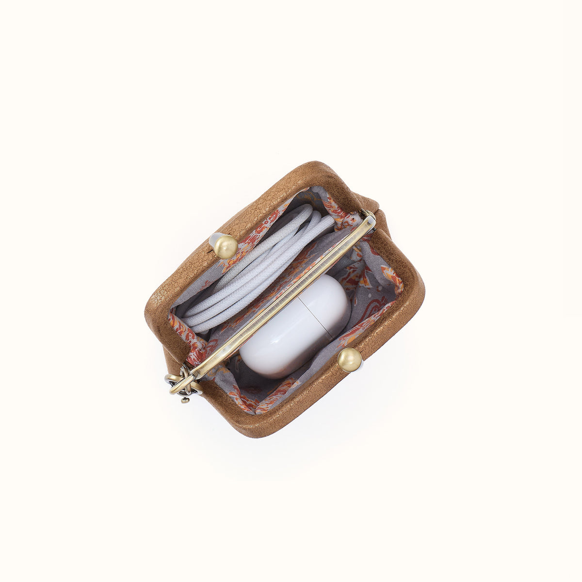 Alba Frame Clip Pouch In Metallic Leather