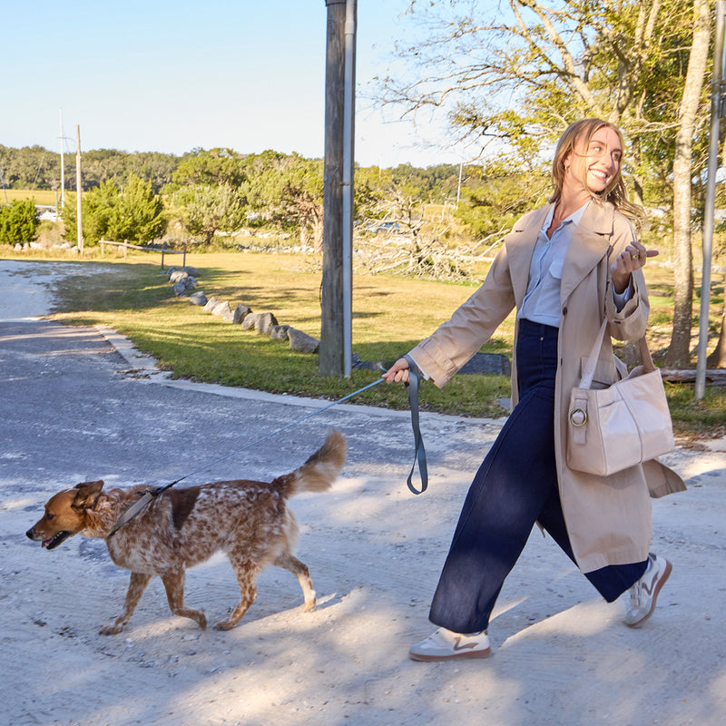 Render Shoulder Bag In Gloss Leather - Stone Gloss