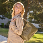 Seneca Shoulder Bag In Polished Leather - Olive Veil