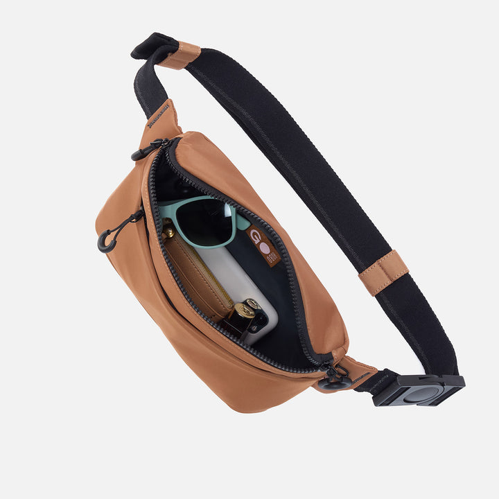 BE HOLD Belt Bag in caRefiber recycled nylon - Dune