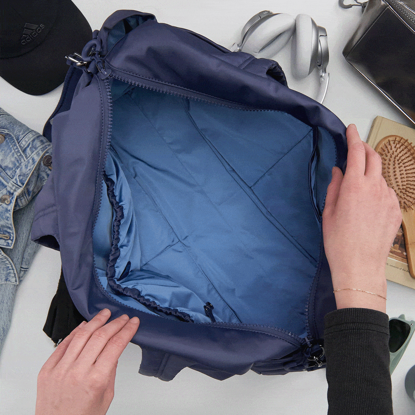 GET AWAY Duffle in caRefiber recycled nylon - Ocean