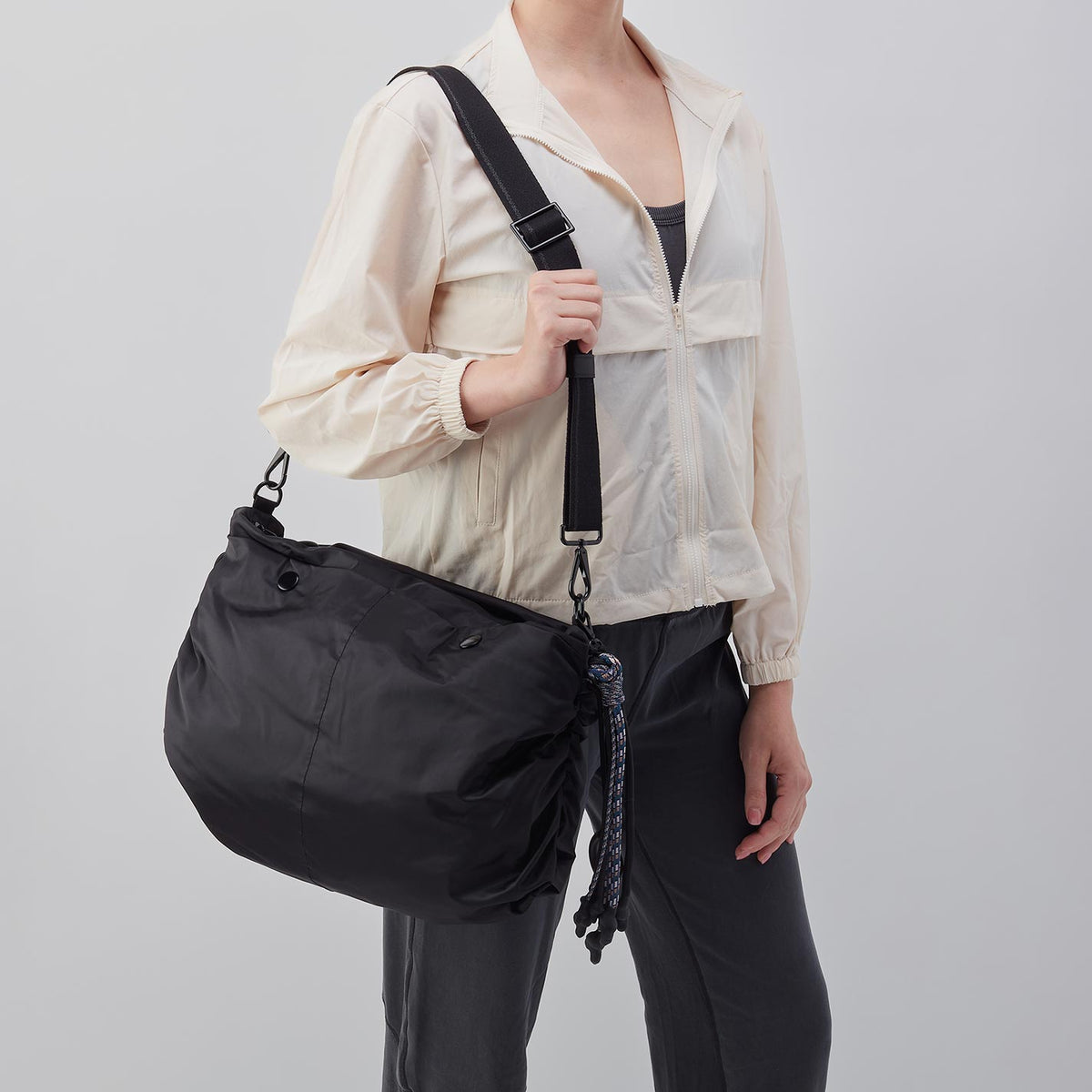 THE BIG DRAW Crossbody in CaRefiber recycled nylon - Ocen