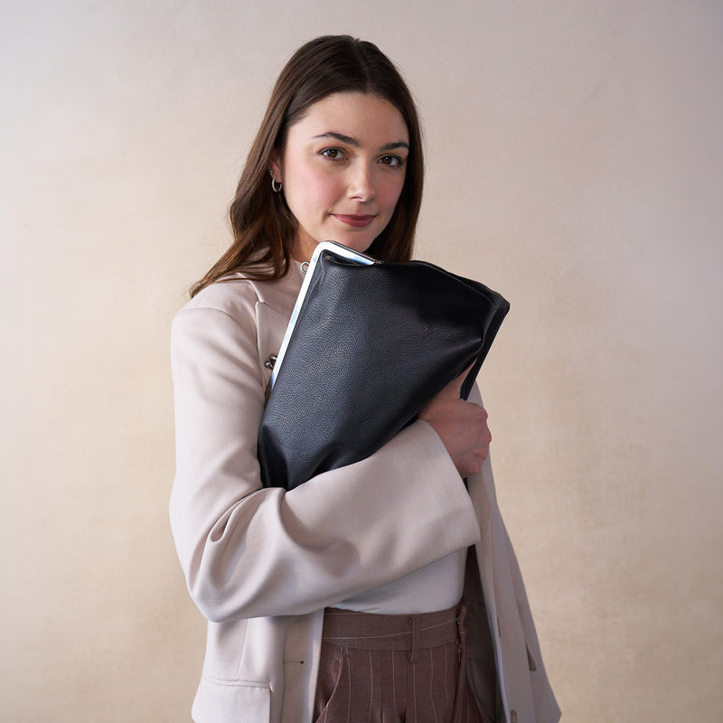 Alba Frame Large Shoulder Bag in Pebbled Leather - Black