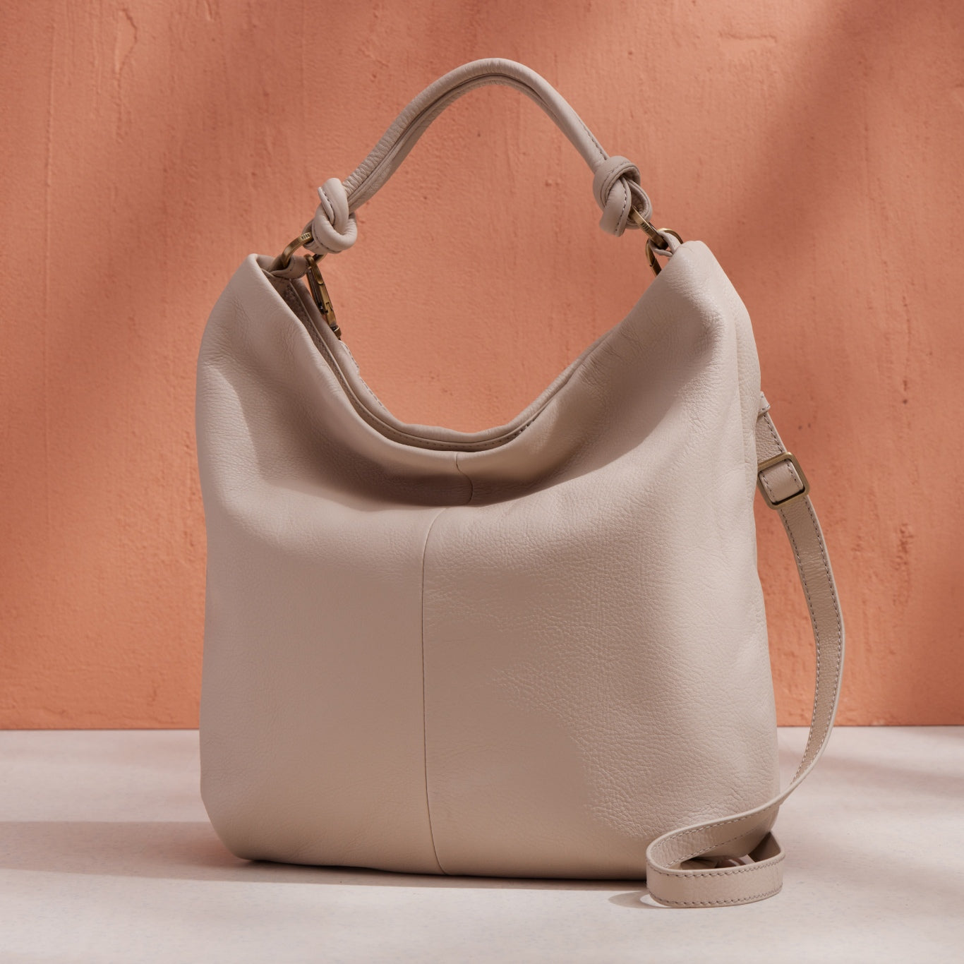 Buy Handbags for Women | Best Tote Handbags Online – Mona B India