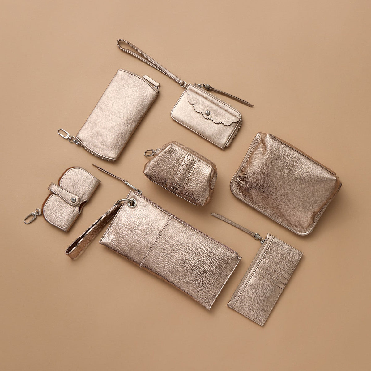Beauty Cosmetic Pouch In Metallic Leather - Cameo Quartz