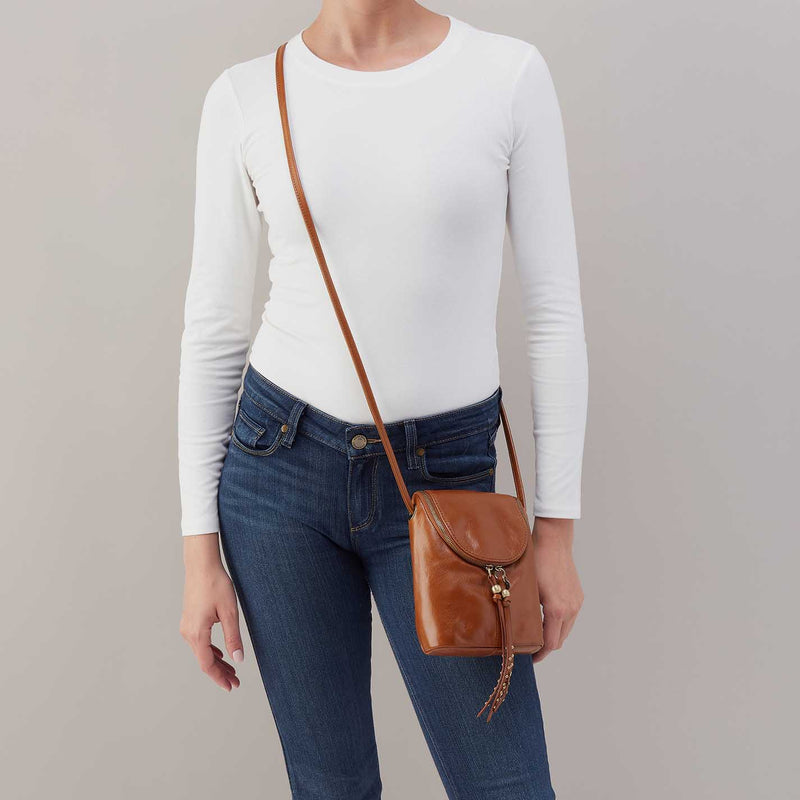 Fern Crossbody in Polished Leather - Truffle