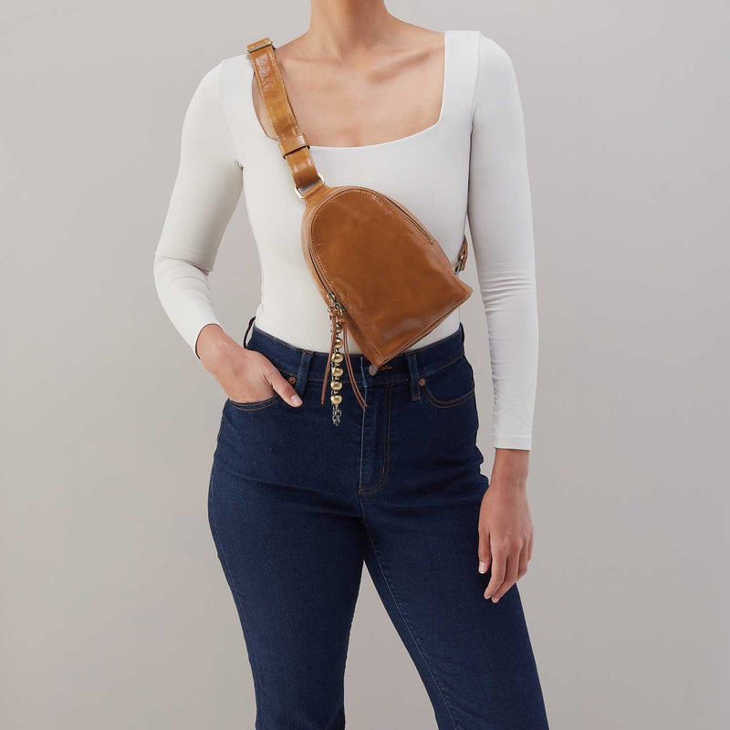 Fern Sling in Polished Leather - Truffle