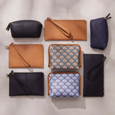 Double Zip Pouch In Pebbled Leather - Sapphire