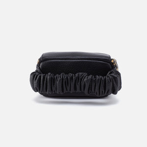 Wearable Zip Pouch In Pebbled Leather - Black