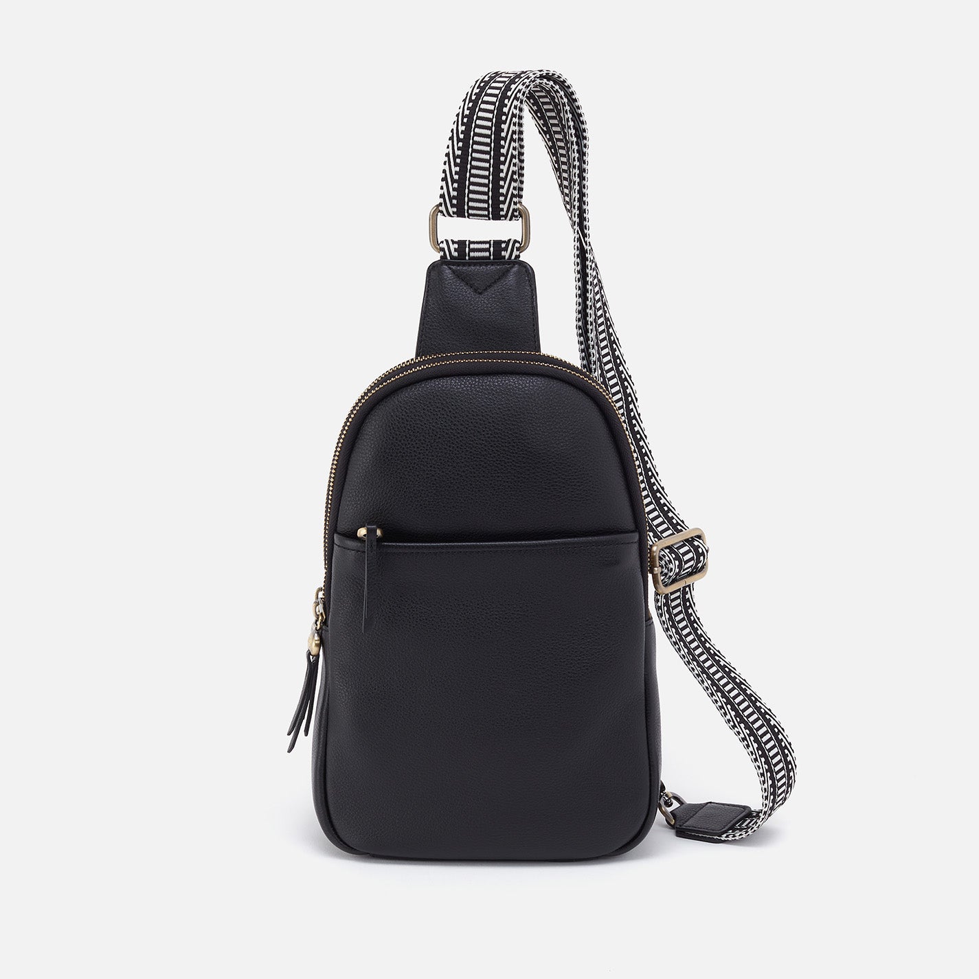 Cass Sling in Pebbled Leather - Black – HOBO