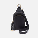 Cass Small Sling In Pebbled Leather - Black