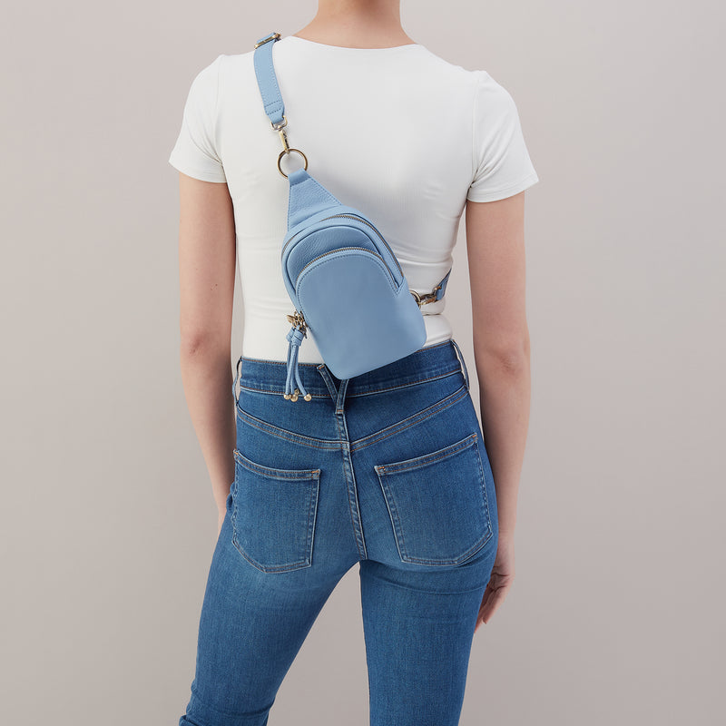 Cass Small Sling In Pebbled Leather - Seabreeze