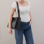 Render Shoulder Bag In Pebbled Leather - Black