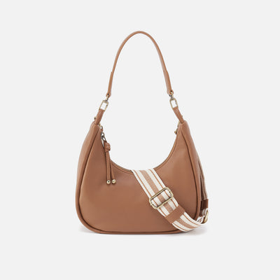 Cass Small Shoulder In Pebbled Leather - Brown Sugar