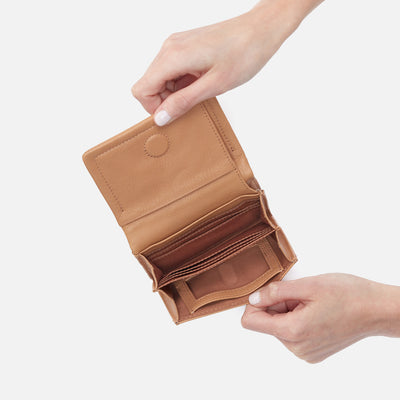 Lumen Medium Bifold Compact Wallet in Pebbled Leather - Sandstorm