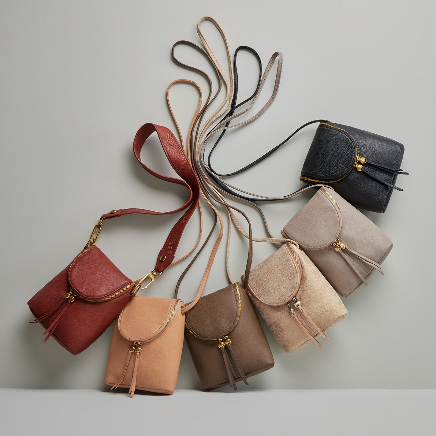 Fern Crossbody In Pebbled Leather Sandstorm HOBO