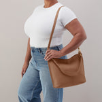 Pier Shoulder Bag In Pebbled Leather - Timber Brown