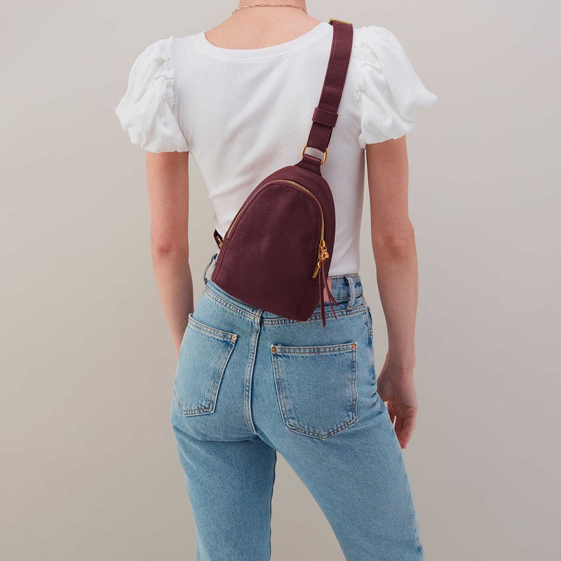 Fern Sling in Pebbled Leather - Mulberry Glaze