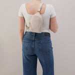 Fern Sling in Pebbled Leather - Taupe