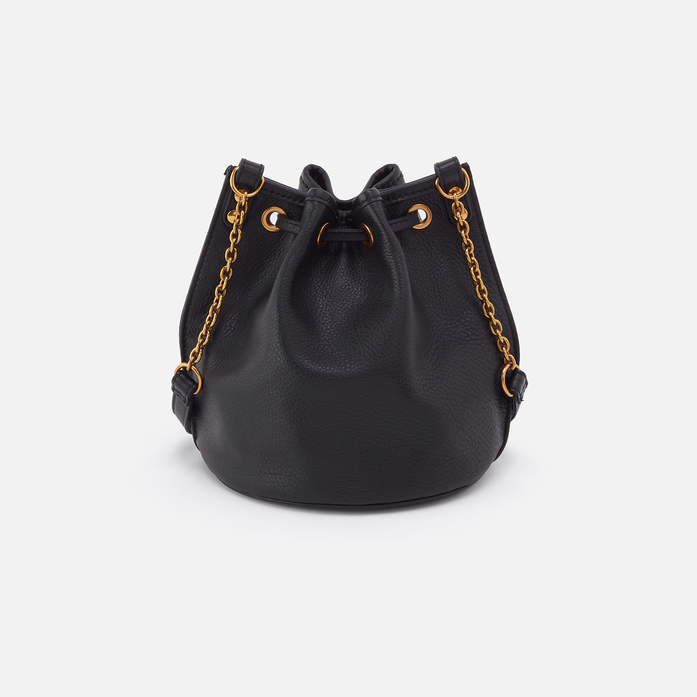 Small bucket bag in pebbled patent leather