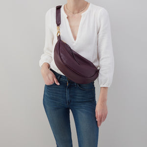 Knox Sling in Pebbled Leather - Ruby Wine