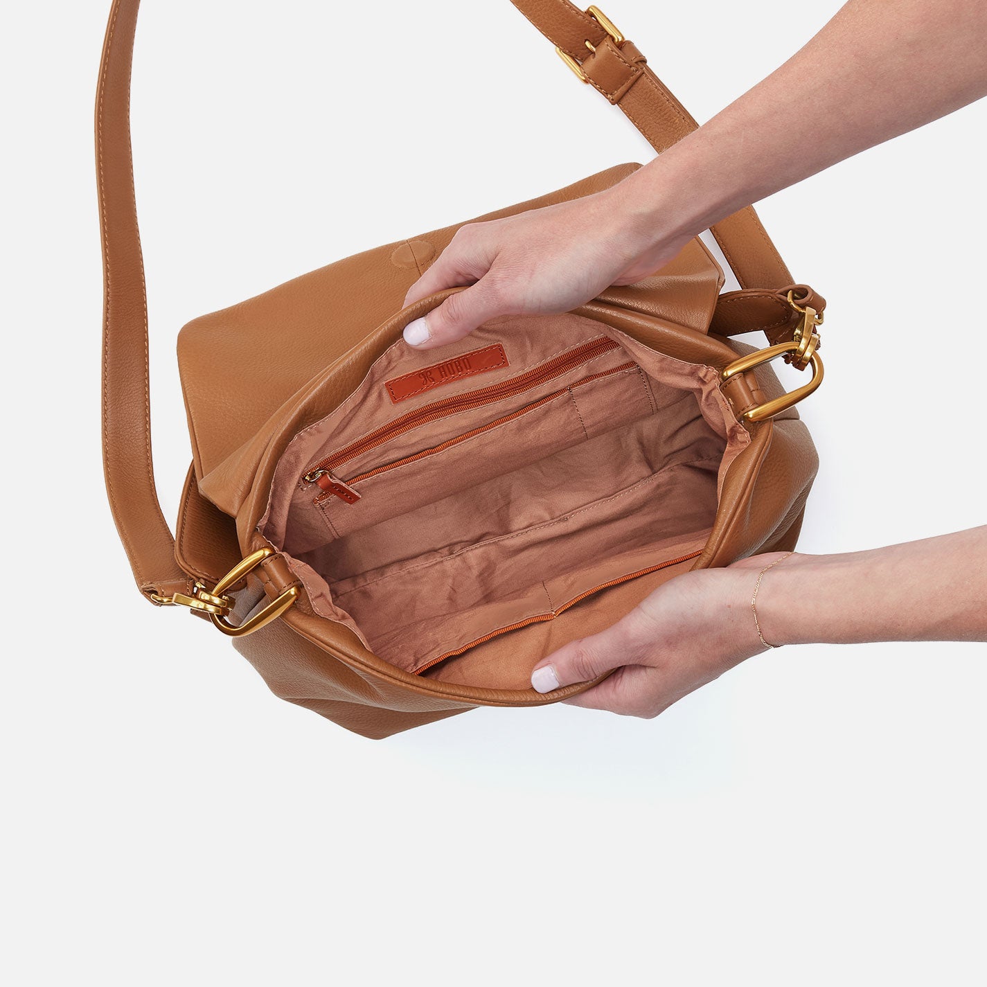 Fossil maya hobo sale discount