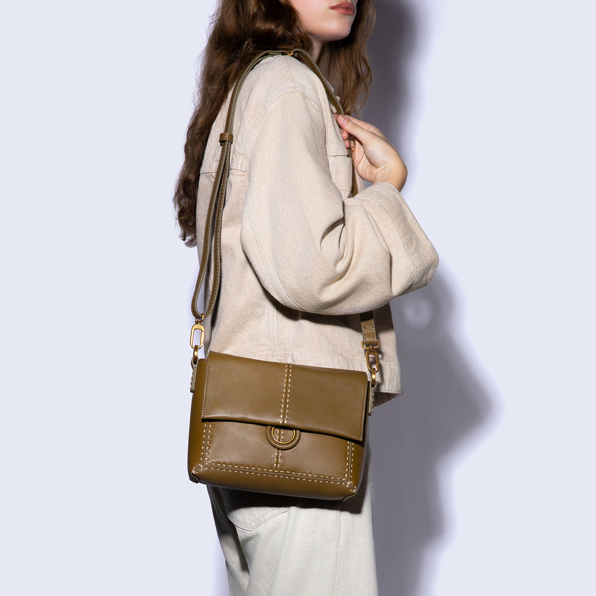 Austin Flap Crossbody In Pebbled Leather - Sunlit Sage