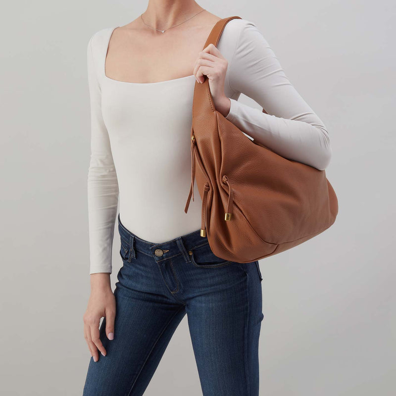 Kori Hobo in Pebbled Leather - Warm Honey