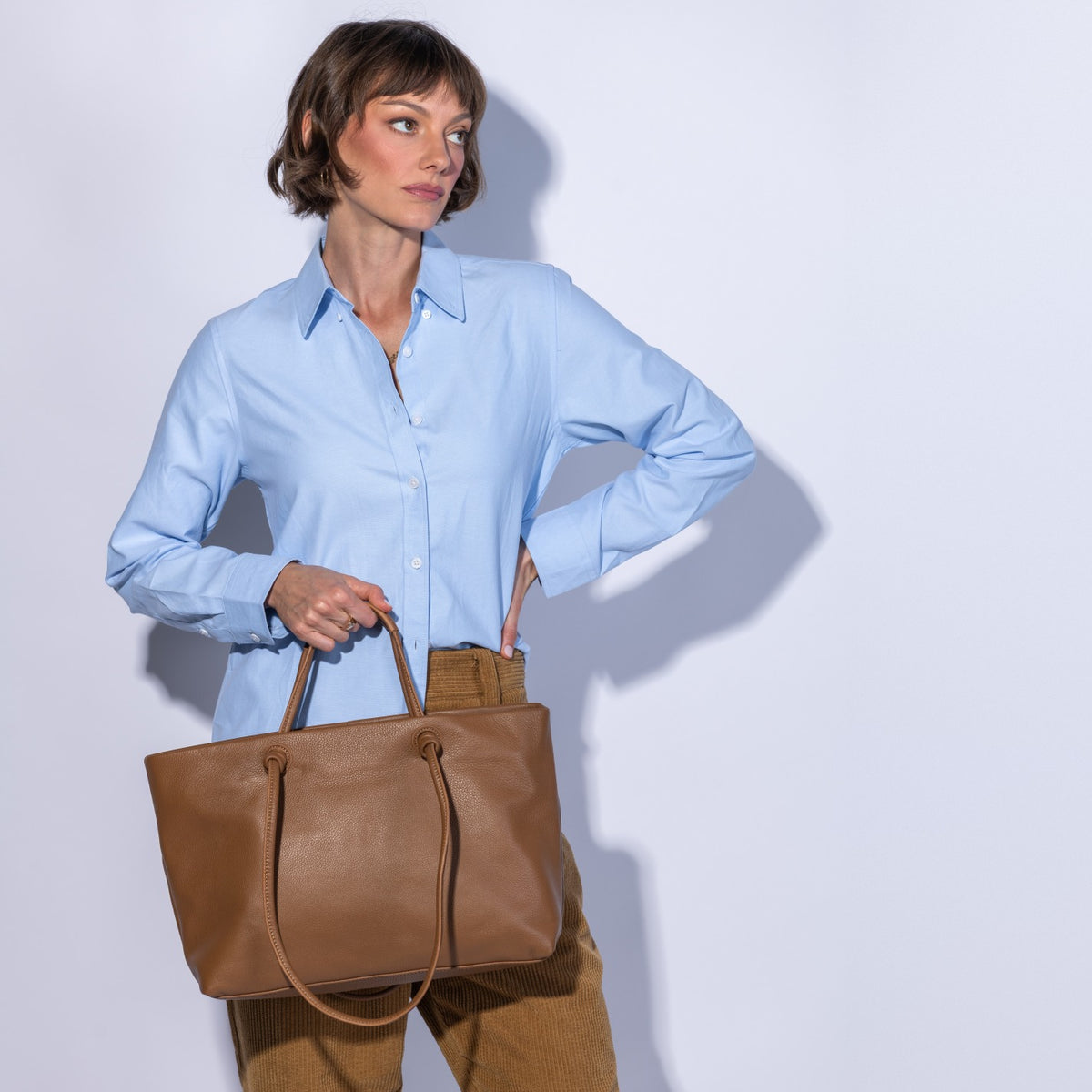 Studio Softie Tote In Pebbled Leather - Timber Brown