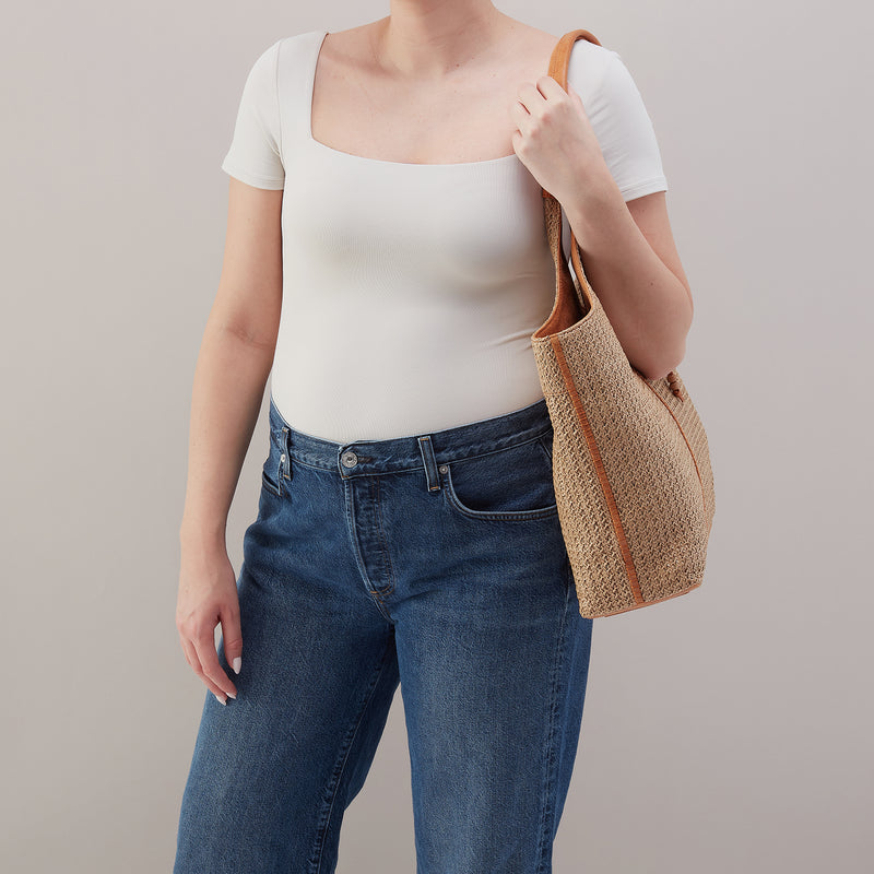 La Jolla Tote In Woven Straw - Meadow Woven Straw