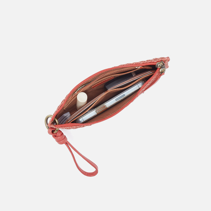 Vida Wristlet In Woven Straw - Wild Rose Woven Straw