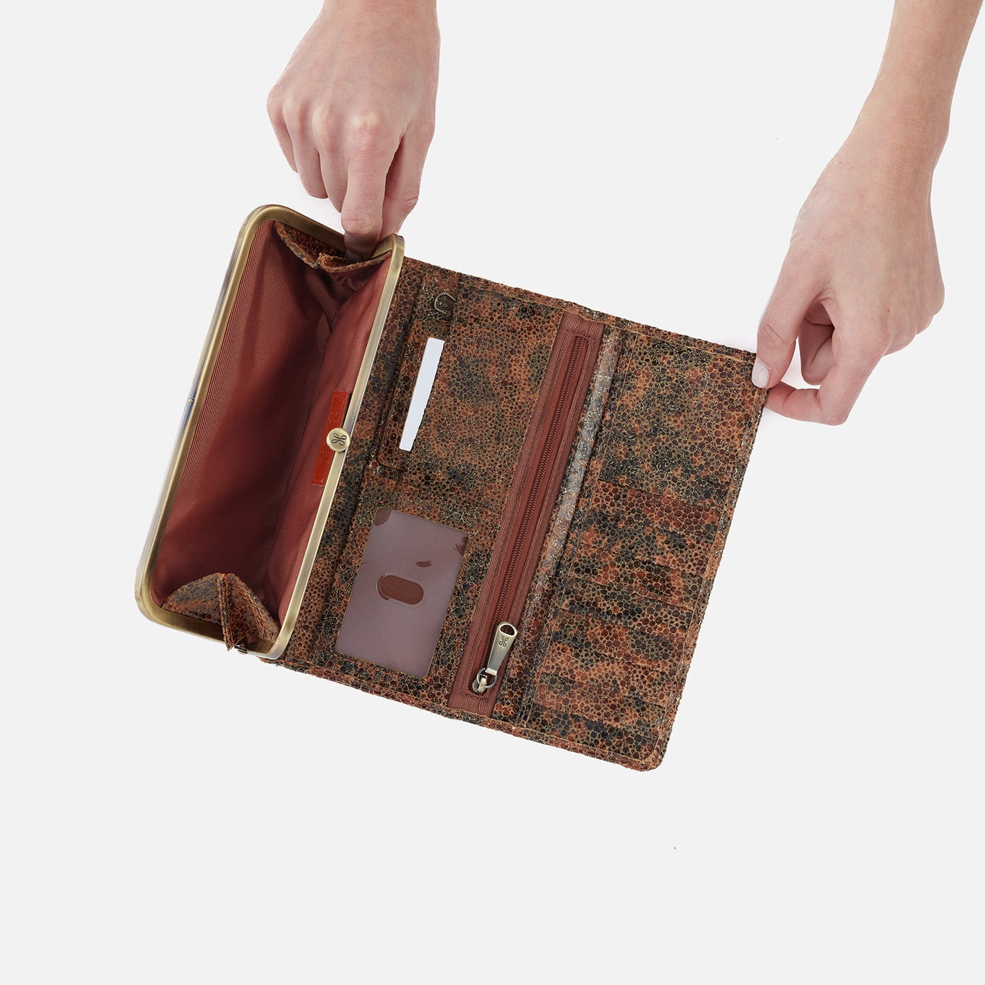 Hobo rachel wallet sale new arrivals