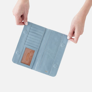 Angle Continental Wallet in Polished Leather - Cornflower