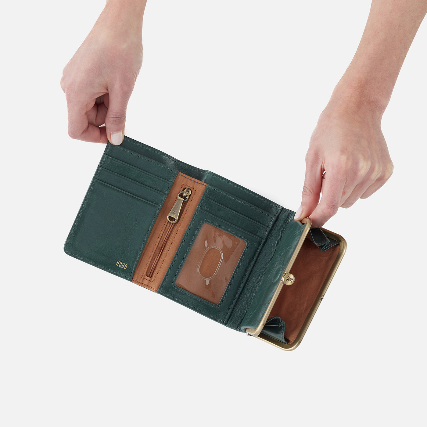 Robin Compact Wallet in Polished Leather - Sage Leaf