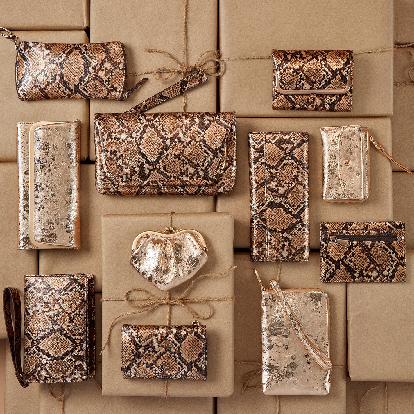 Jill Wristlet in Printed Leather - Golden Snake – HOBO