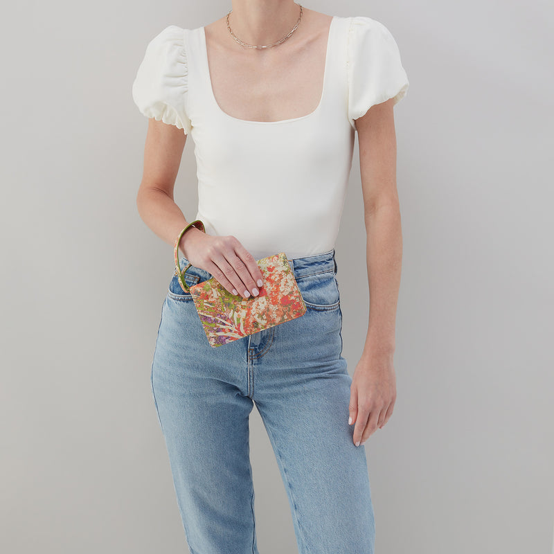 Jill Wristlet in Printed Leather - Tropic Print