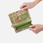 Jill Wristlet in Printed Leather - Tropic Print