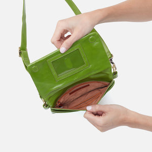 Winn Belt Bag in Polished Leather - Garden Green