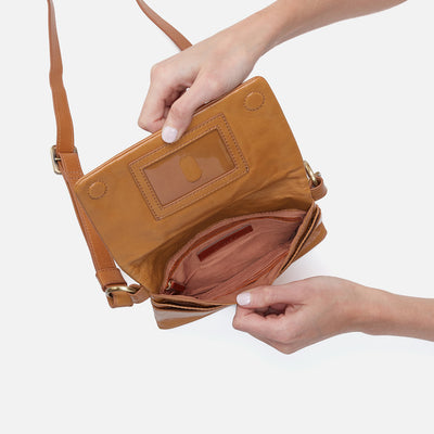 Winn Belt Bag in Polished Leather - Natural