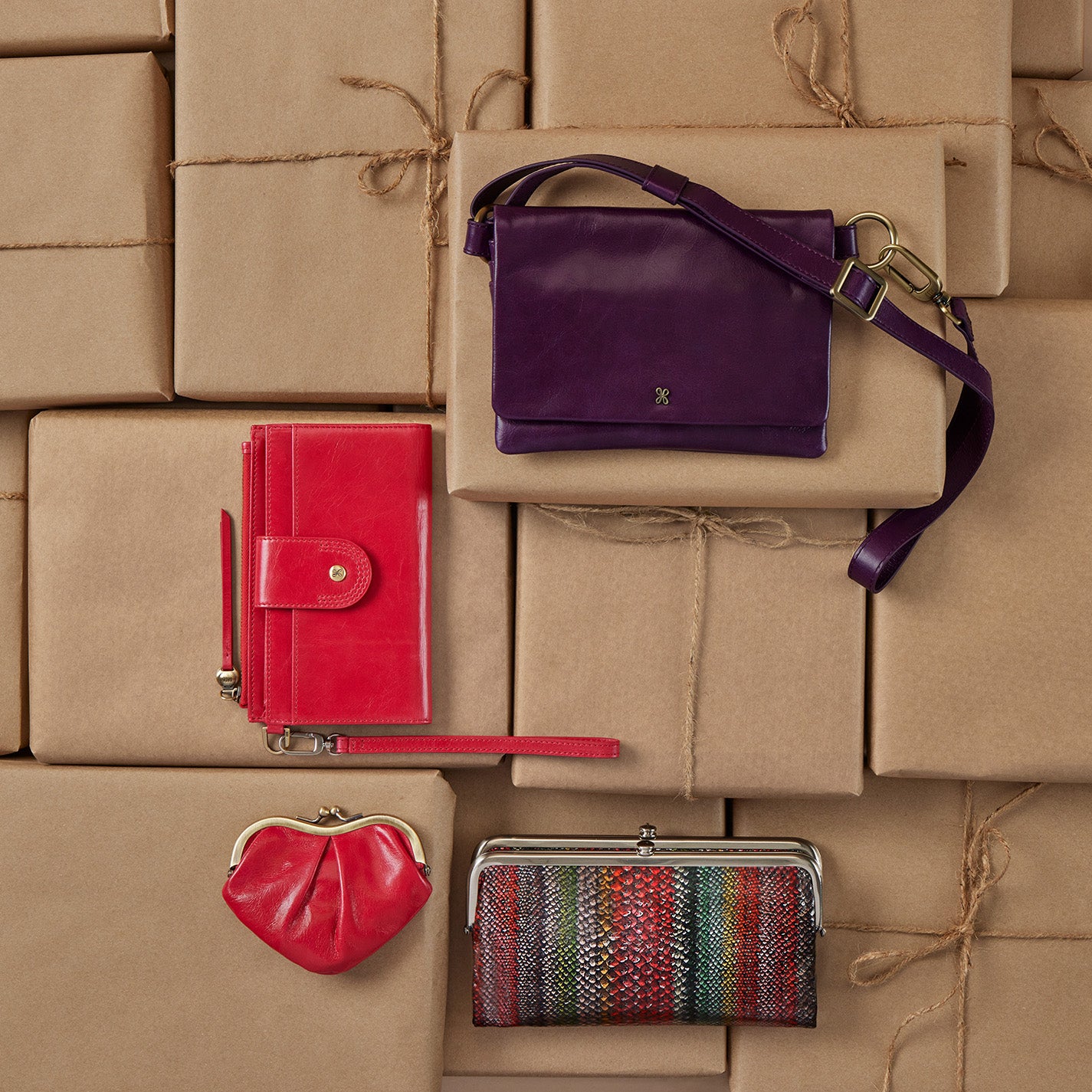 Hobo Kali Phone Wallet Claret