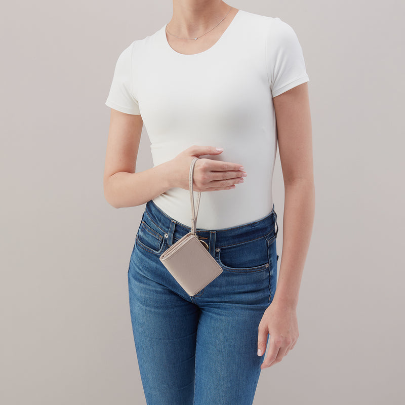 Coin Wristlet Wallet In Gloss Leather - Stone Gloss