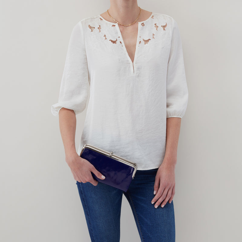 Lauren Clutch-Wallet in Polished Leather - Winter Violet