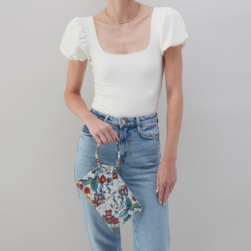 Sable Wristlet in Printed Leather - Botanic Print