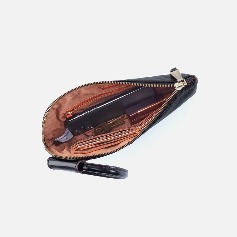 Sable Wristlet in Polished Leather - Deep Purple