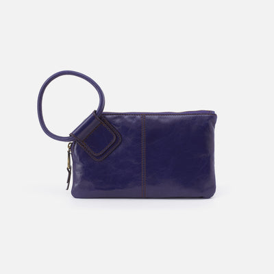 Sable Wristlet in Polished Leather - Winter Violet