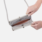 Lauren Crossbody in Polished Leather - Light Grey