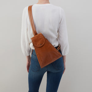 Betta Backpack in Polished Leather - Truffle