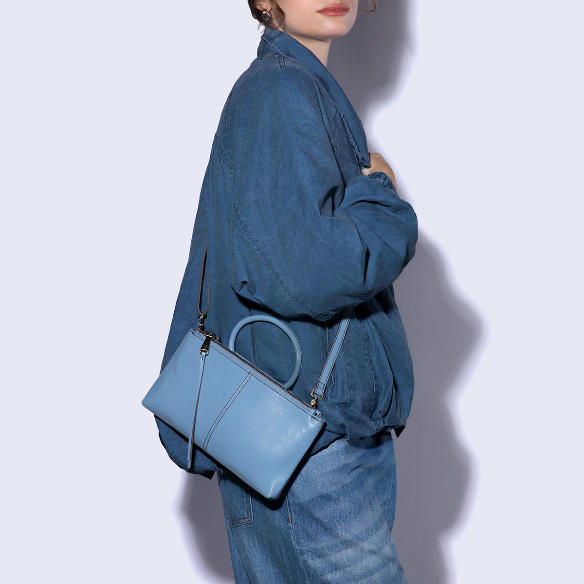 Sable Crossbody In Polished Leather - Faded Denim